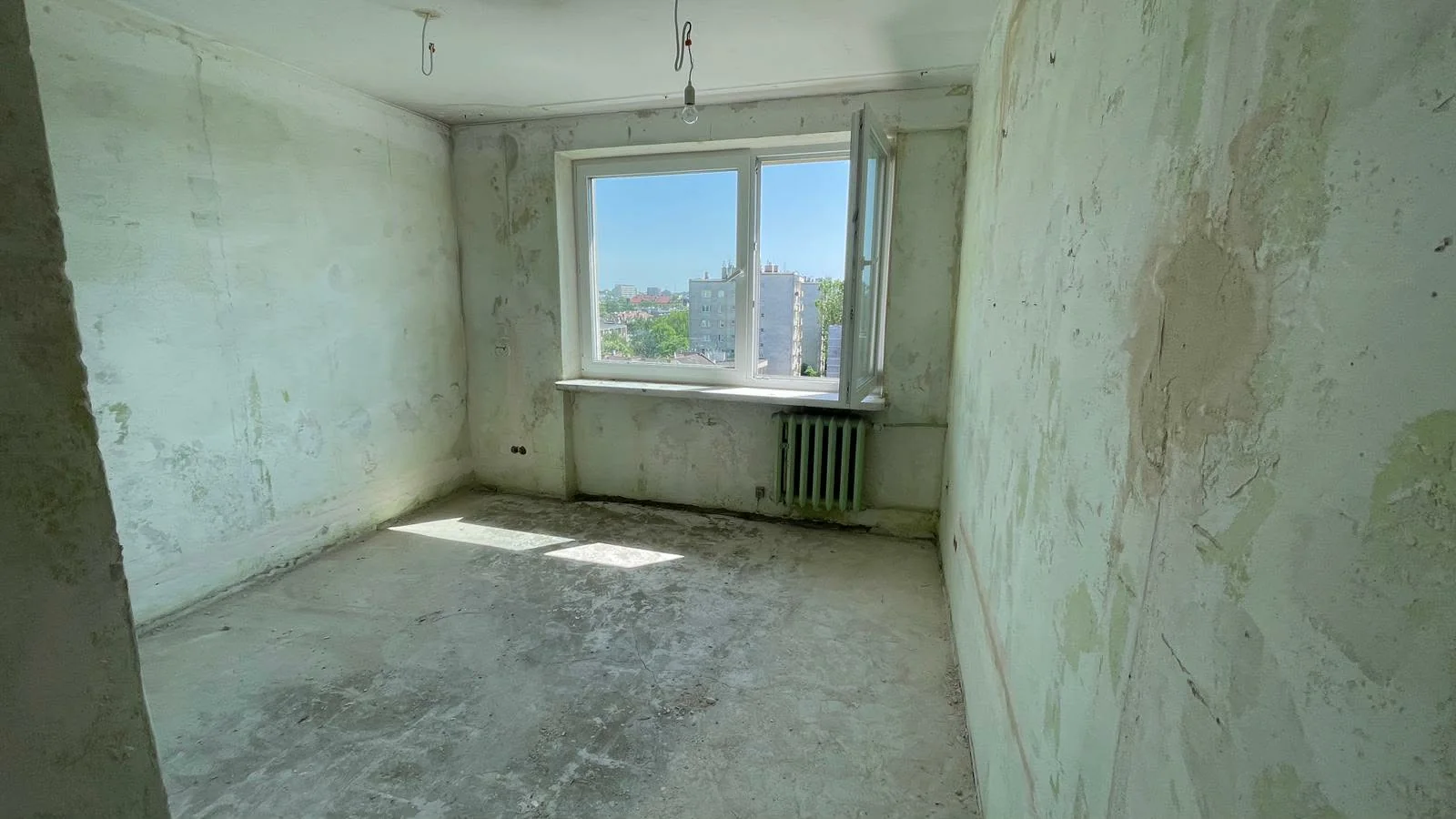 Zimmer 2 vor der Renovierung